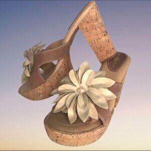 Born Crown Lolita Cork Platform Heeled Sandal Large Leather Flower Size 9